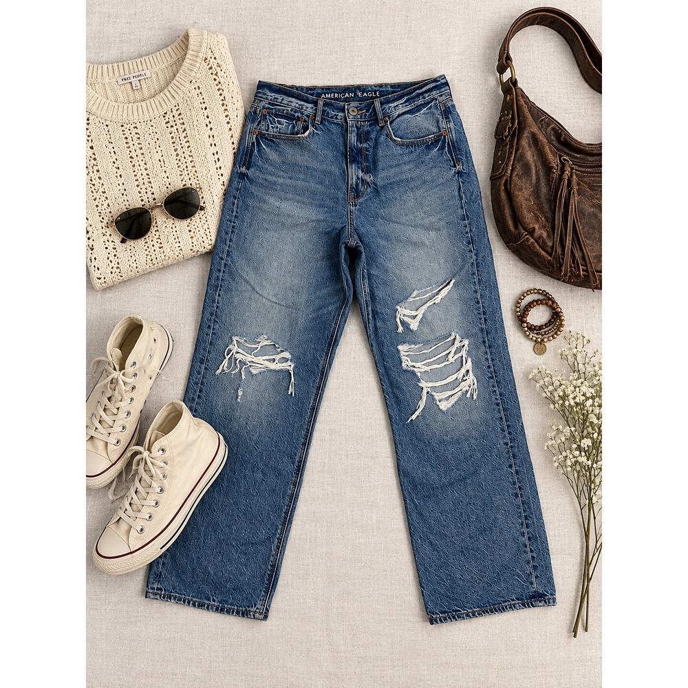 American Eagle 90s Boyfriend Distressed High Waisted Jeans Blue Size 12 Regular